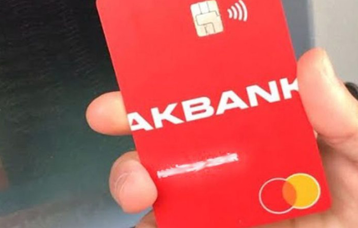 Akbank kredi kartınız, tüketici krediniz ve taksitli ticari krediniz varsa dikkat: Borçlar ile ilgili önemli duyuru yapıldı!
