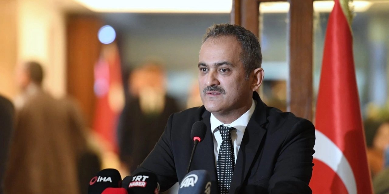 Bakan Özer, deprem sonrası öğretmen ataması sinyali verdi!