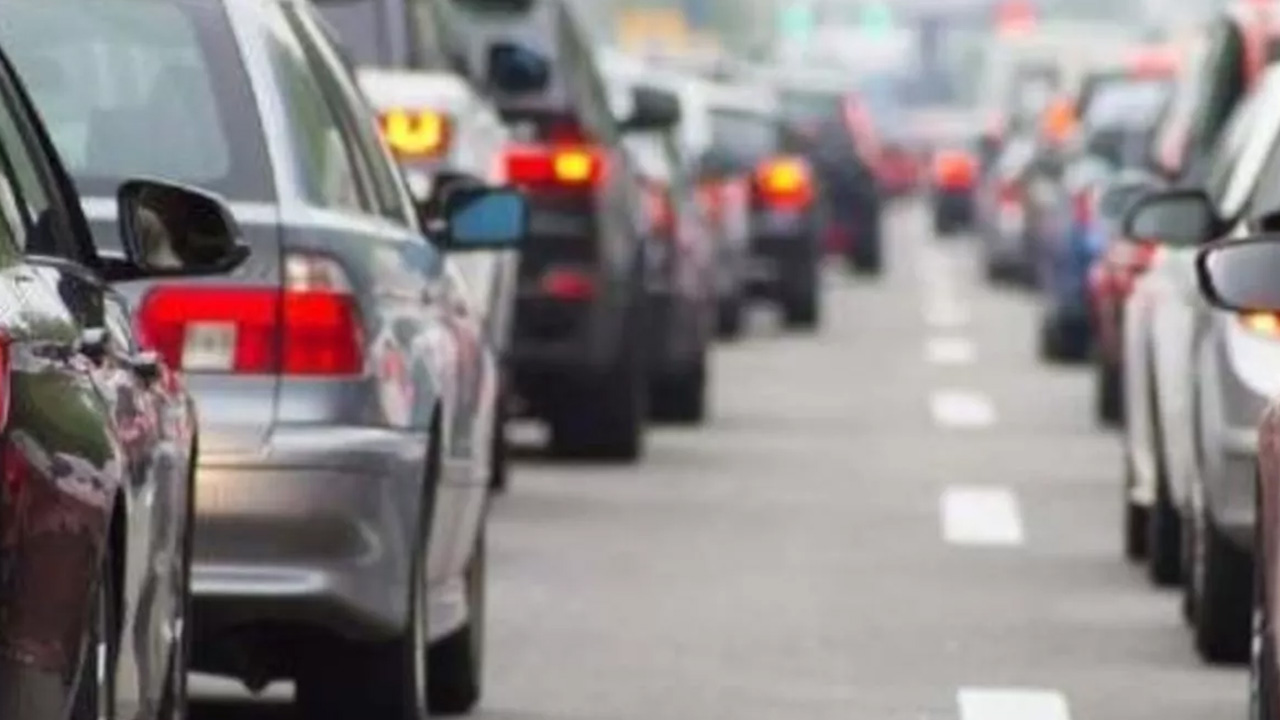 Birçok araç sahibi bilmiyor ama kaldırıldı: Trafiğe çıkan vatandaşlar dikkat!