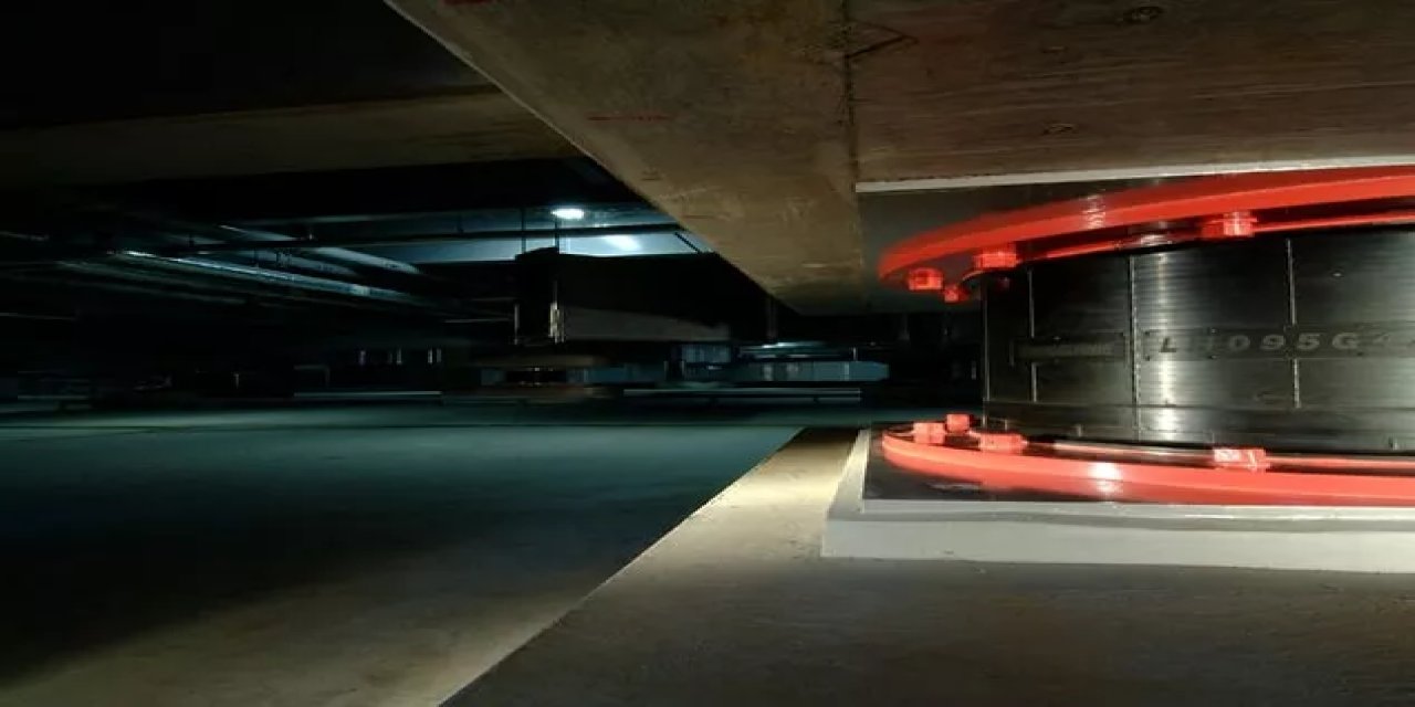 Dayanıklı binalar için sismik izolatör ve deprem izolatörü! Peki bu terimler ne anlama geliyor? İşte detayları…