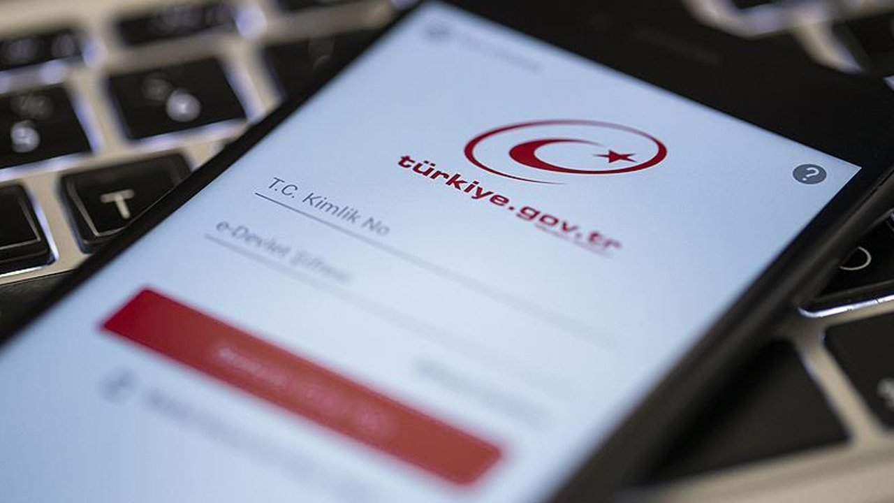 15 Yaş altı velisi olanlara duyuruldu: Bunu e-Devlet üzerinden yapabilirsiniz!