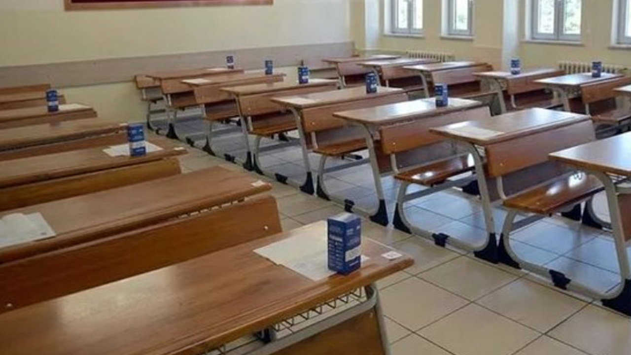 Hatay depremi sonrası okullar için flaş karar: Duyuru yapıldı!