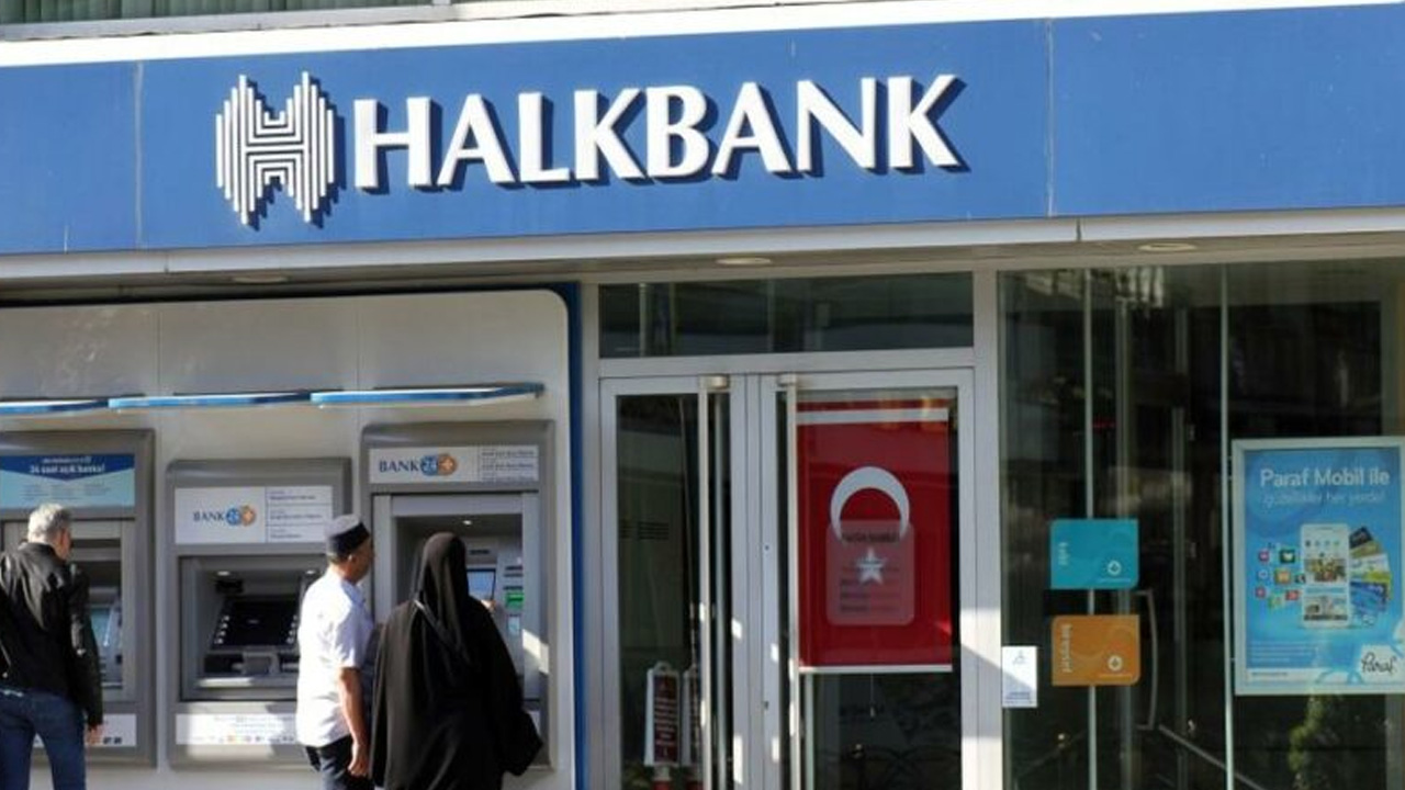 Bu kez Halkbank kredi kartı borçları olanlar için duyuru yaptı: Geri ödemesi olanlar dikkat!
