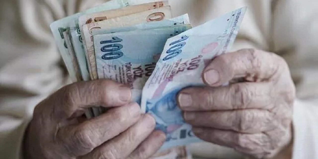 Memur ve emeklileri ilgilendiriyor, ara zam ucundan göründü!