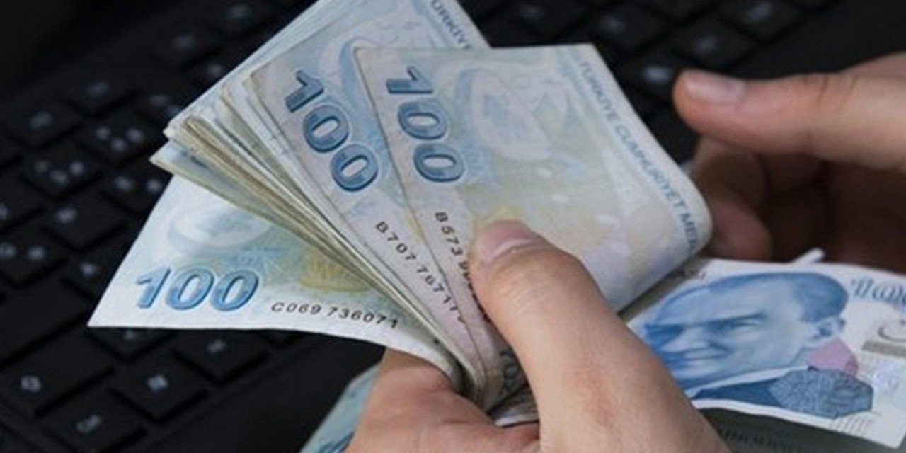 Düşük faizli 100 bin TL’yi o bankadan şimdi çekerseniz, mayısta ödemeye başlayacaksanız!