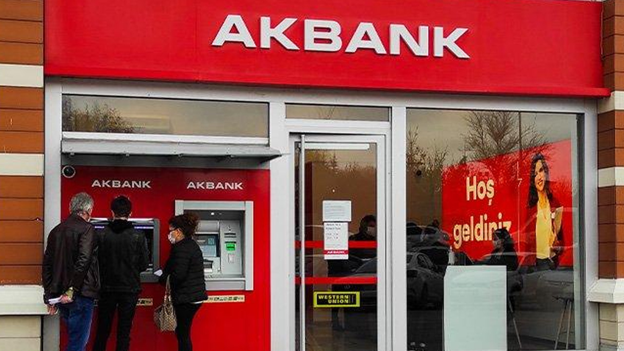 Akbank ekran açtı: Hesabı olanlar adını soyadını yazarak baksın! Varsanız, 1 dakika durmayın!
