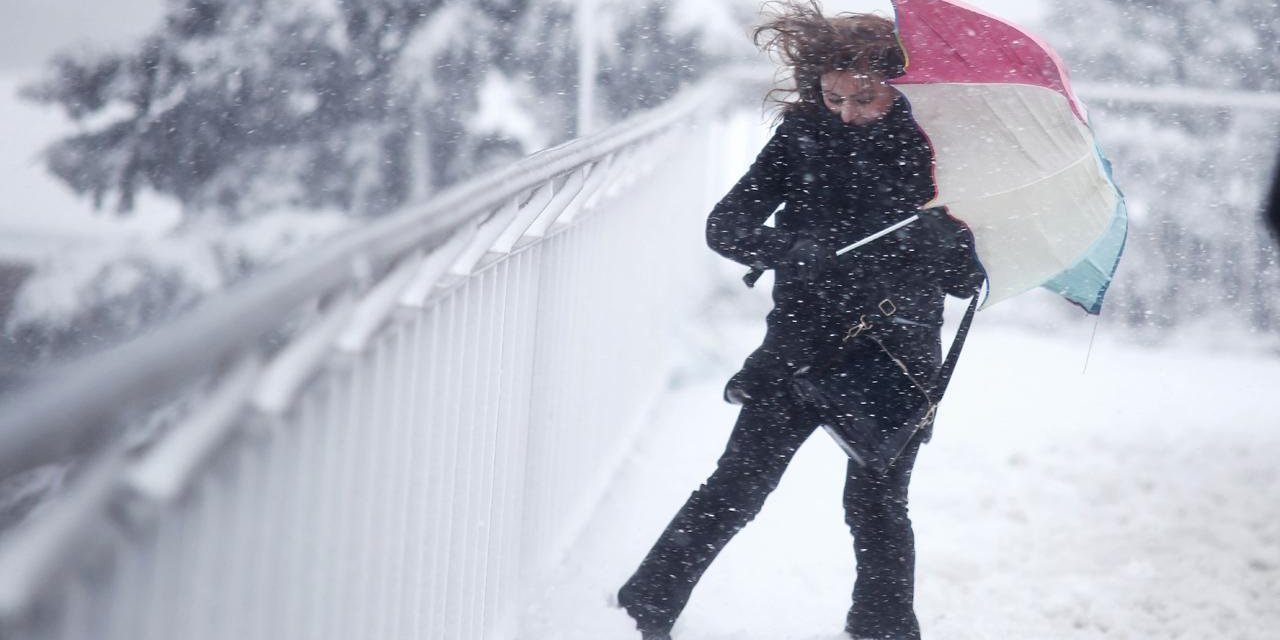 Bugün hava nasıl olacak? Meteoroloji uyardı: Yağmur, kar, fırtına ve çığ tehlikesi