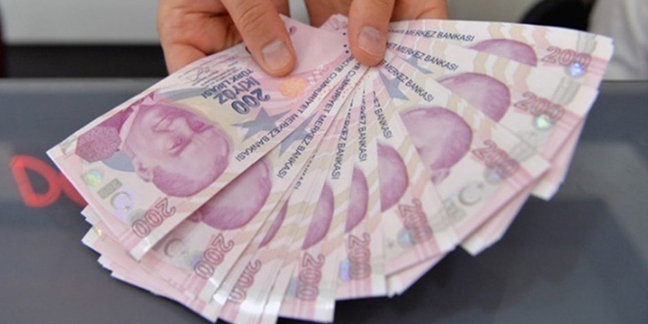 Miktar fark etmiyor, ihtiyacı olan herkese nakit ödeme T.C. kimlik kartıyla yapılıyor!
