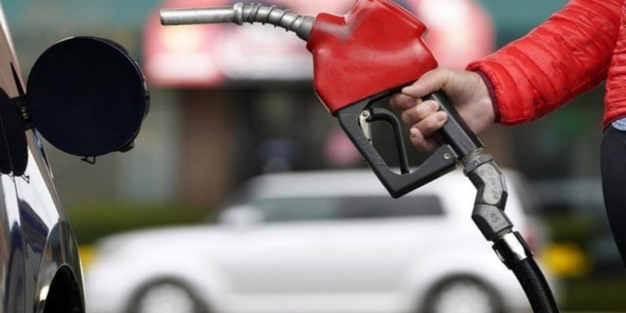 Akaryakıt alışverişini o istasyondan yapan 50 TL indirim kazanabilir!