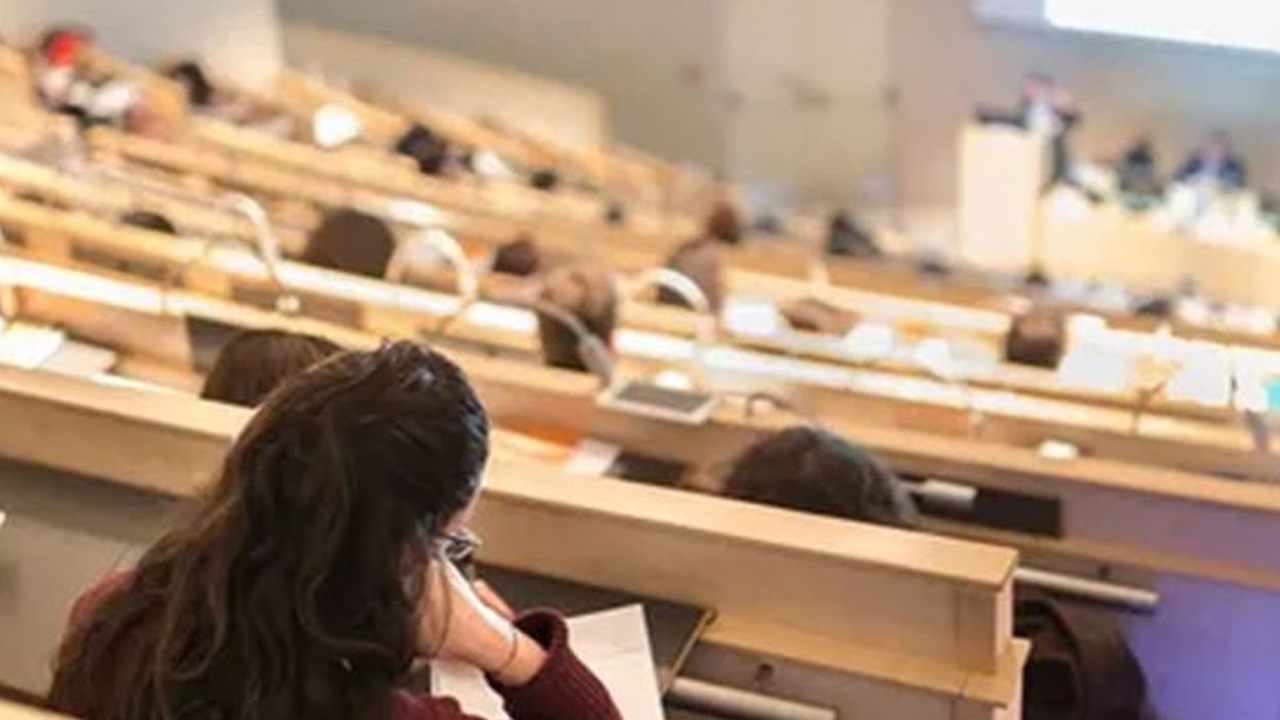 Son dakika! Üniversite öğrencilerini ilgilendiren karar açıklandı: Bahar yarıyılı için…