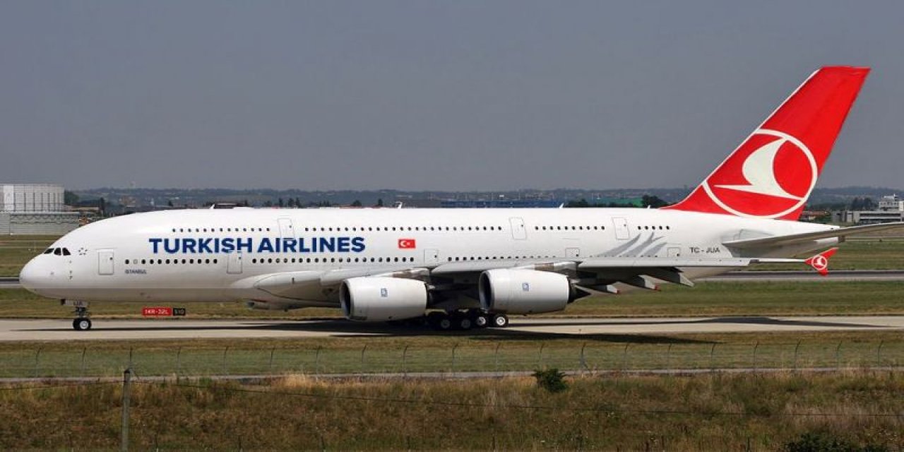 THY uçağının acil iniş isteği ortalığı karıştırdı! O koku, Barcelona yolundan döndürdü!