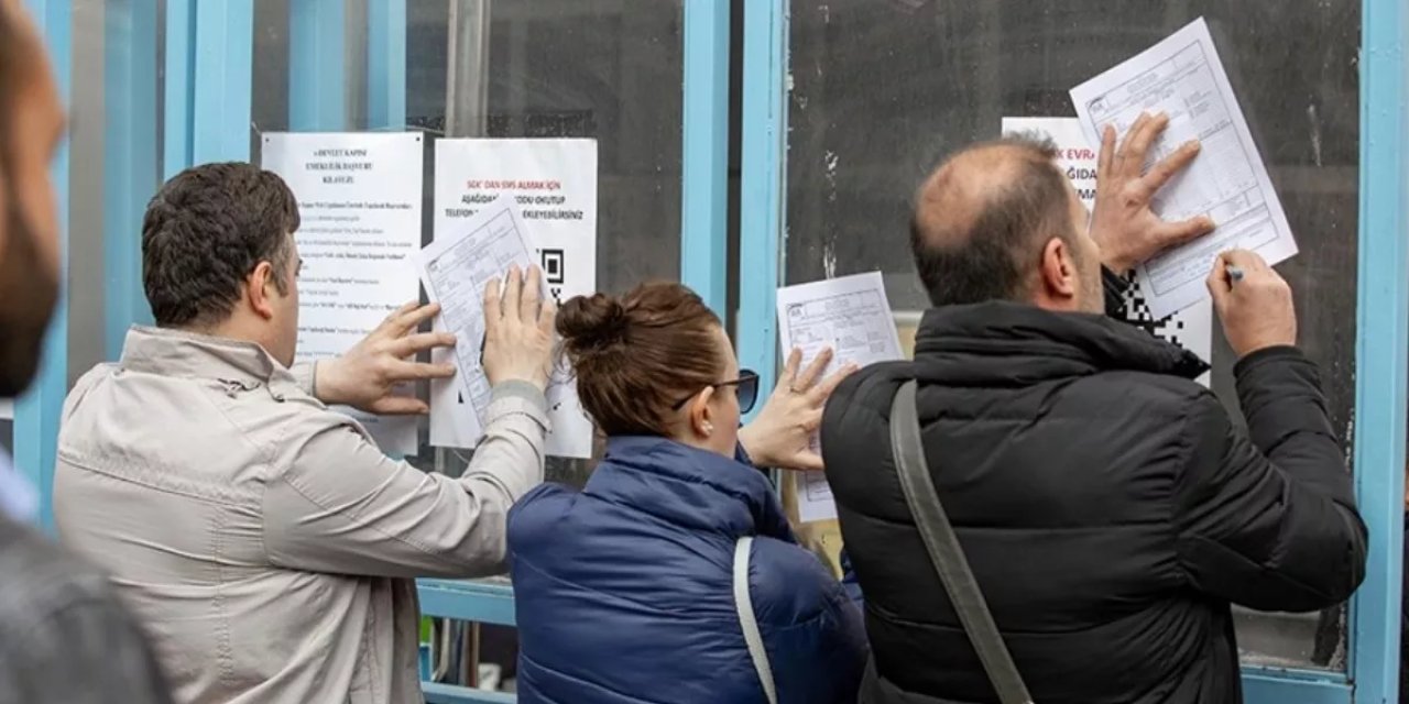 Çalışan EYT’liler istifa ediyor! Emeklilik başvurularını gerçekleştirme için doğru istifa dilekçesi hazırlayın!