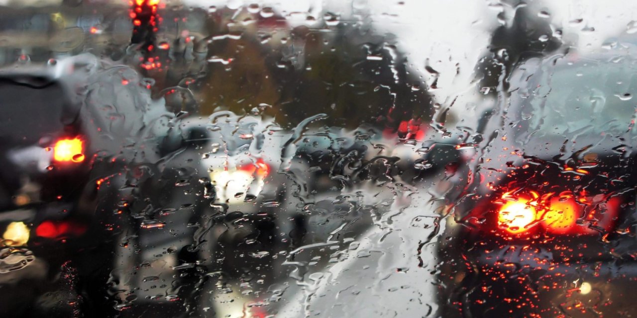 Ege Bölgesi, Marmara Bölgesi ve Deprem Bölgeleri DİKKAT! Gerekmedikçe sakın yola çıkmayın! Yağmur, sel, taşkın, fırtına ve...