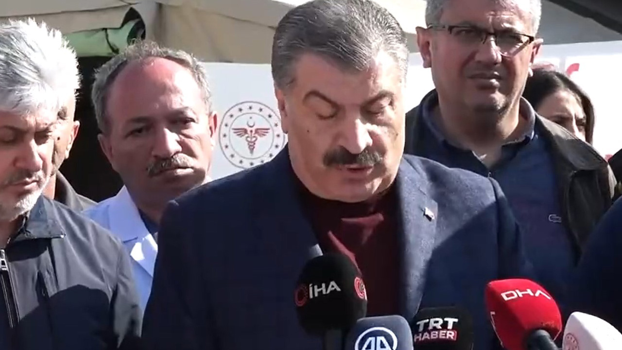 75 yaş üstü ve çocuklar için açıkladı: Sağlık Bakanı Koca duyurdu!