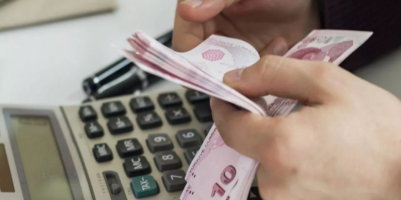 200 bin TL’ye ihtiyacı olan 75 yaşına kadar tek tıkla parayı hesabına aktarabiliyor!