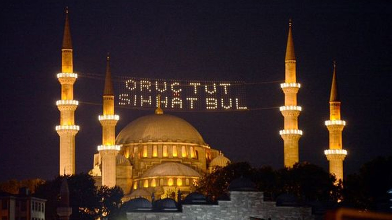 İzmir’de ilk oruç için saatler: Oruç tutacak olan vatandaşlar, sahur ve iftar saatleri açıklandı!