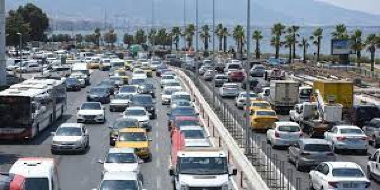 Bornova, Karşıyaka, Konak, Alsancak, Çiğli, Menemen ve bu ilçeler dikkat! AFAD uyardı: Gerekmedikçe evden çıkmayın ve...