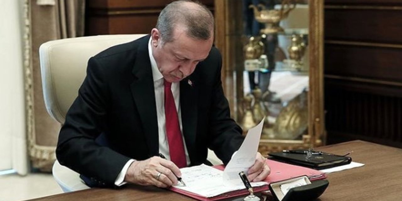 Cumhurbaşkanı Erdoğan imzaladı, Resmi Gazete'de yayımlandı! Yeni atama kararı: Çevre ve İklim Değişikliği Bakanlığı ve...