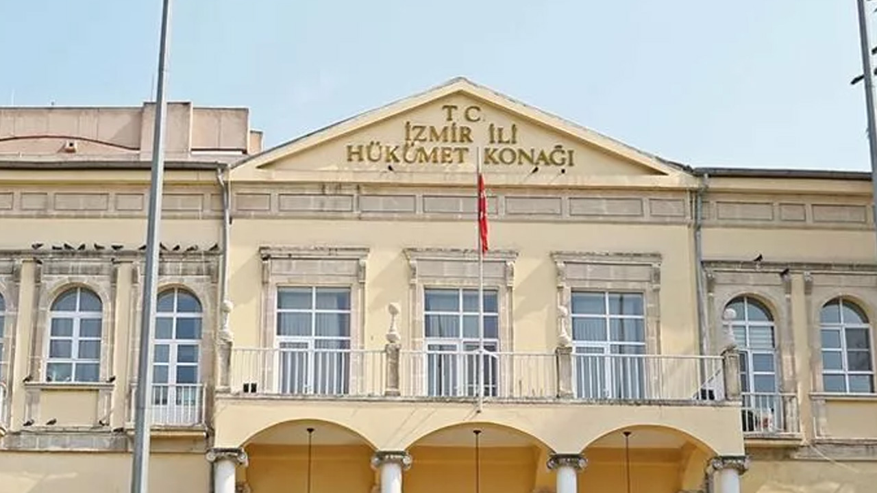 İzmir Valiliği duyurdu: 18 Mart 2023 Cumartesi  günü 11.00-13.30 saatleri arasında…