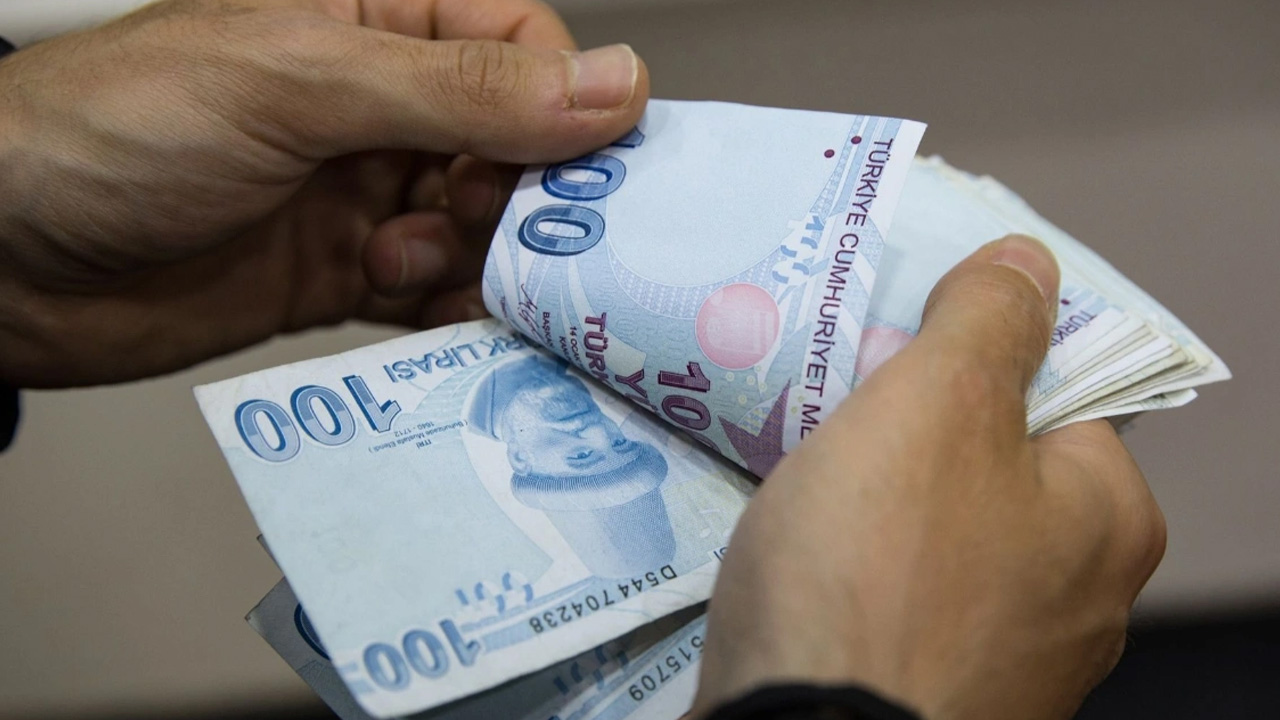 EYT’lilere duyuruldu: 10 Bin TL verilecek! Son tarih 30 Nisan 2023!