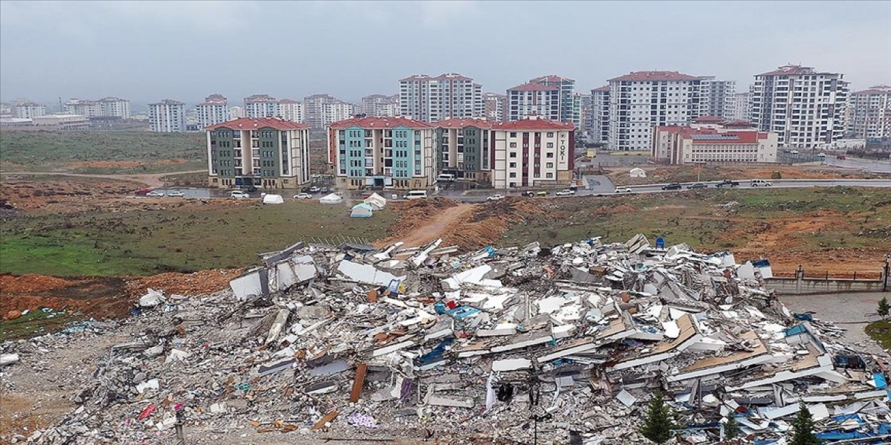 Japon deprem uzmanı TOKİ binalarını övdü! TOKİ binaları büyük depremlerde nasıl ayakta kaldı?