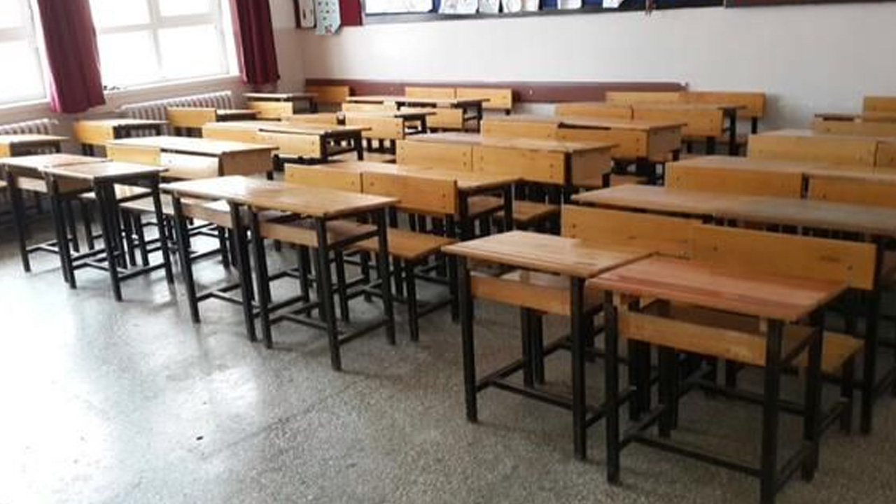Bugün okullara ara kararı duyuruldu: Sosyal medyadan açıklandı!