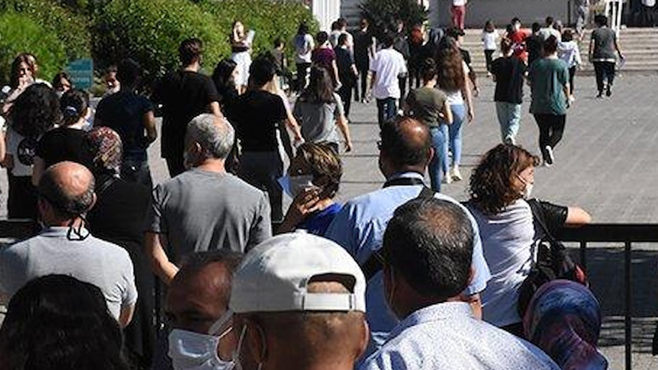Antalya, Ankara, Bursa, İstanbul, İzmir ve bu iller için geçerli: Pazar günü 07.00-10.00 saatleri arasında…