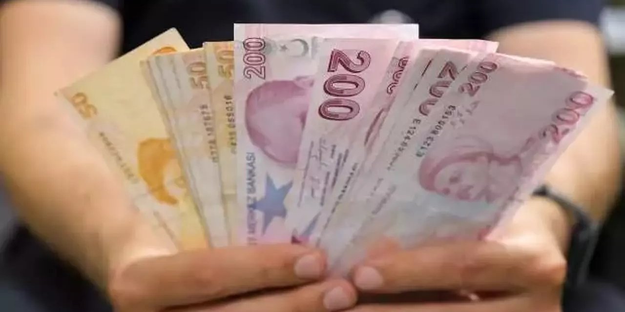 Zamlı emekli maaşlarının ne zaman yatacağı açıklandı: Bakan Bilgin, milyonlara müjdeyi verdi!