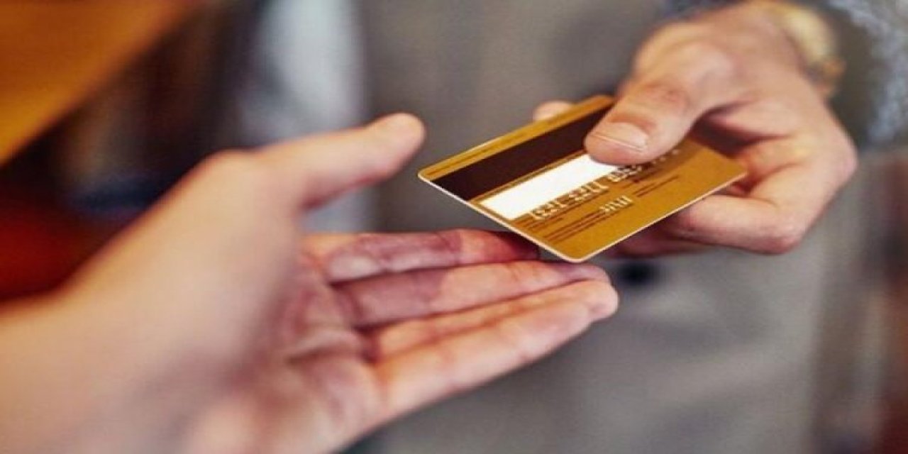 Türkiye kredi kartı olmadan yaşayamıyor! Şok rakam: Yüzde 131 arttı ve 114 milyar 443 milyon 806 liraya yükseldi