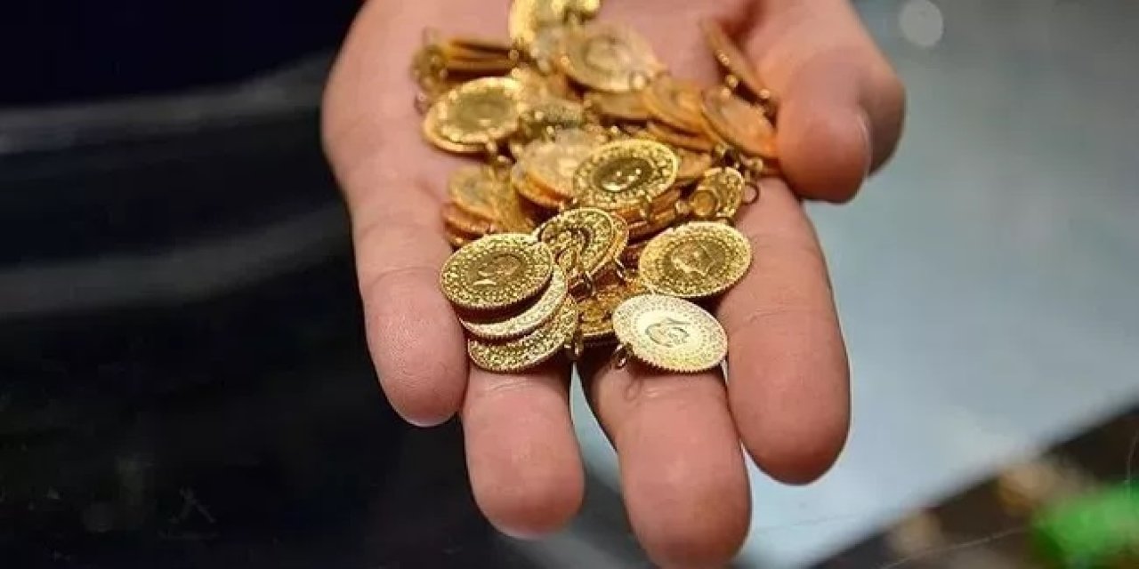 Uzman isim yatırımcıyı uyardı “Bu kez şakası yok!” Altın piyasası son sürat hızlandı! Yatırım için son şans…