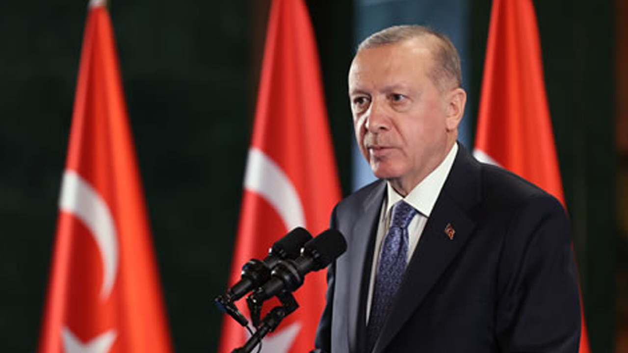 Zam var mı yok mu? Cumhurbaşkanı Erdoğan asgari ücrete zam açıklaması yaptı!