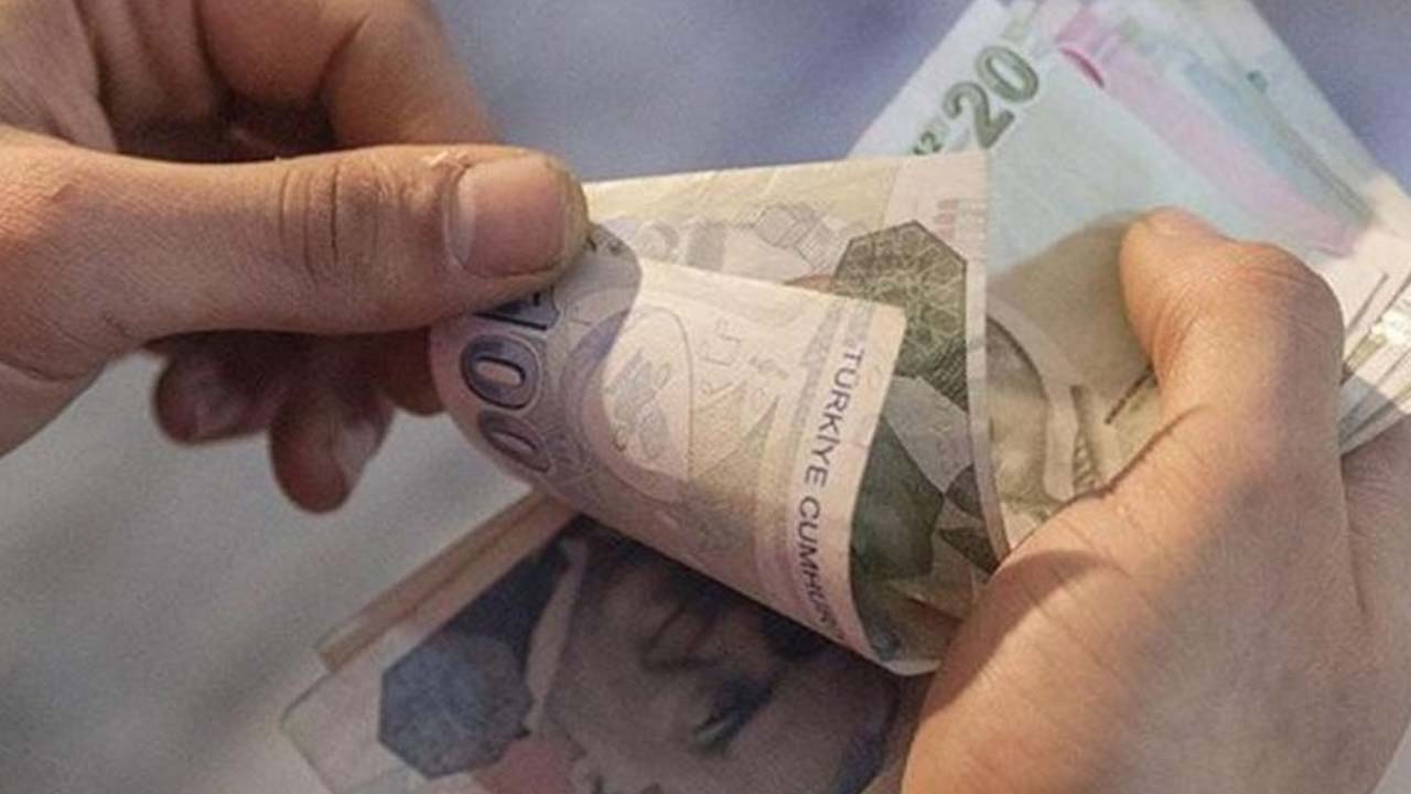 1800 Gün sigorta primi varsa aylık bağlanıyor: SGK duyurdu, bu hastalığı olan vatandaşlar dikkat!