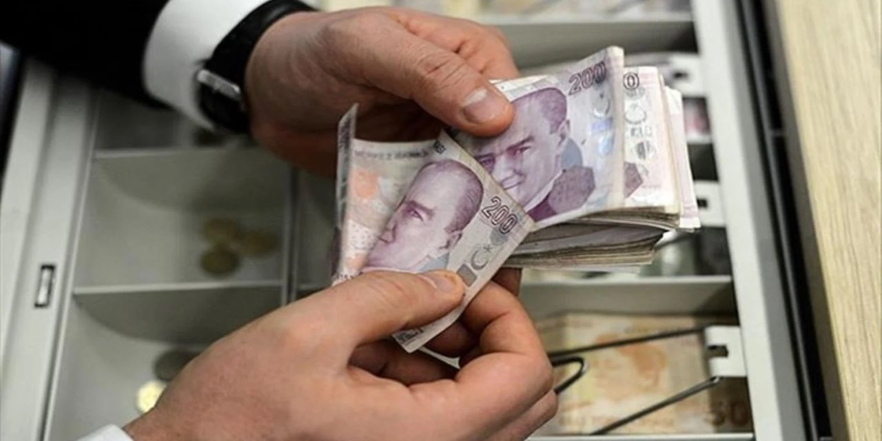 Nisan ayı SSK, Bağkur emeklisine uğur getirdi! ING Bank emekliye özel koşulsuz 10 bin TL ödeyecek! Online başvuru için…