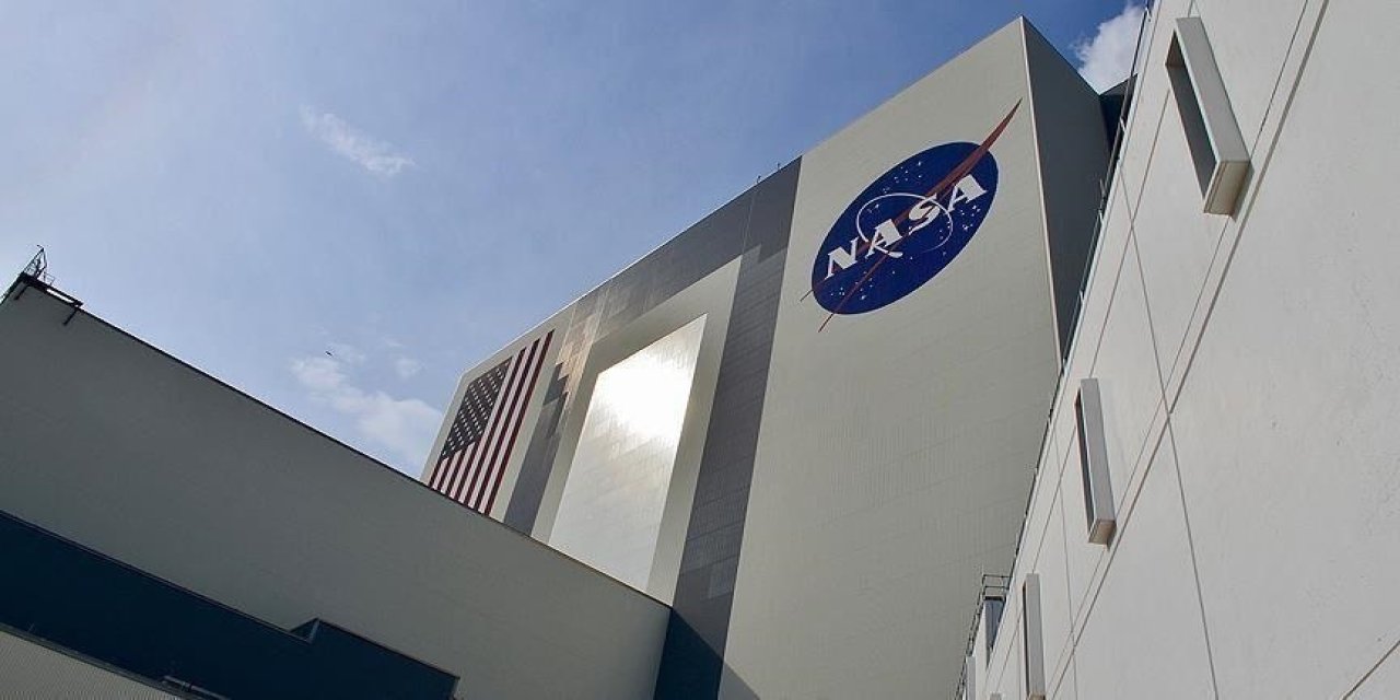 NASA 'görünmez' bir kara delik buldu: “Dünya’dan Ay’a 14 dakikada gidilebilir!”
