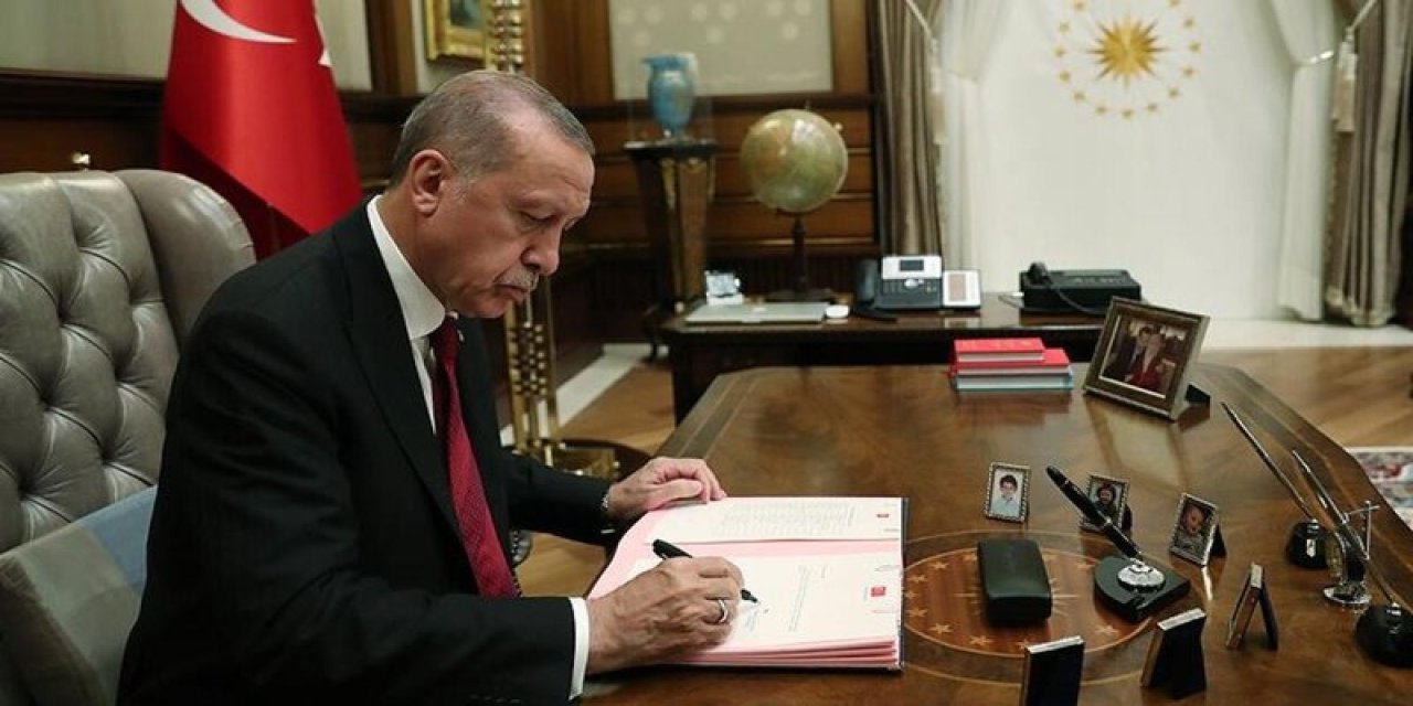 Cumhurbaşkanı imzayı attı! Resmi Gazete'de yayımlandı: Kültür ve Turizm Bakanlığı, Milli Eğitim Bakanlığı, Sağlık Bakanlığı ve..