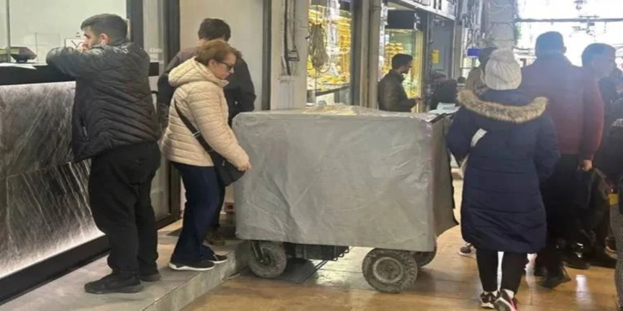 Şok iddia! Merkez Bankası bu araba ile gelip çarşıdan DOLAR TOPLUYOR