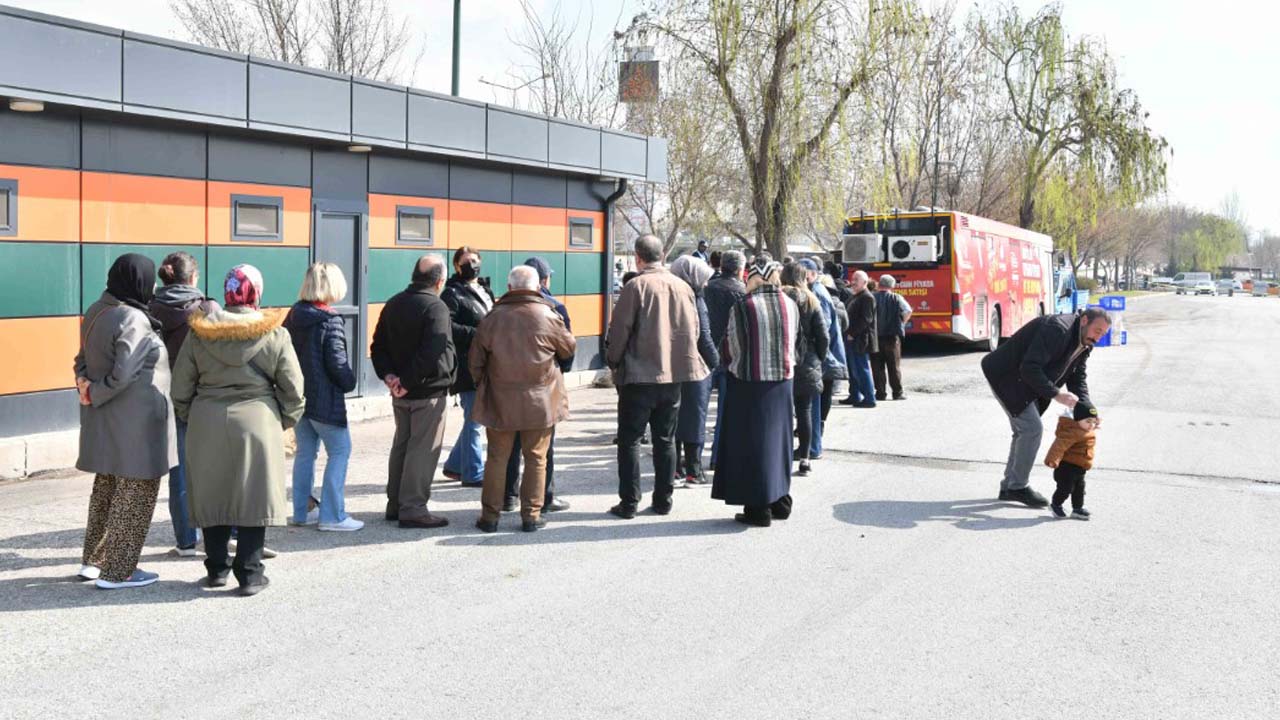 11.00-16.00 saatleri arasında binlerce vatandaşa hizmet veriyor: Ramazan ayı sonuna kadar devam edecek!