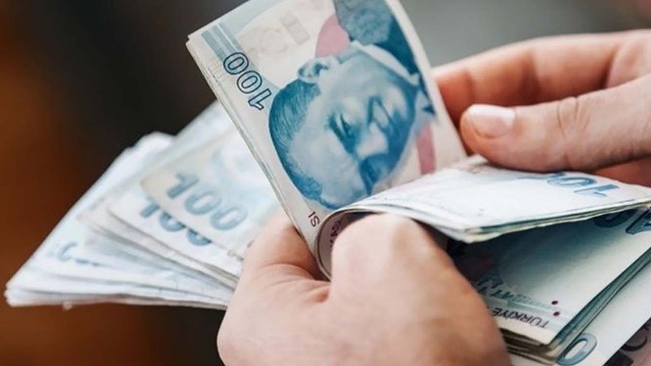 SGK- Bağ-Kur emeklileri Kurban Bayramı’nda hesabınıza bu para yatabilir! Resmen açıkladı!