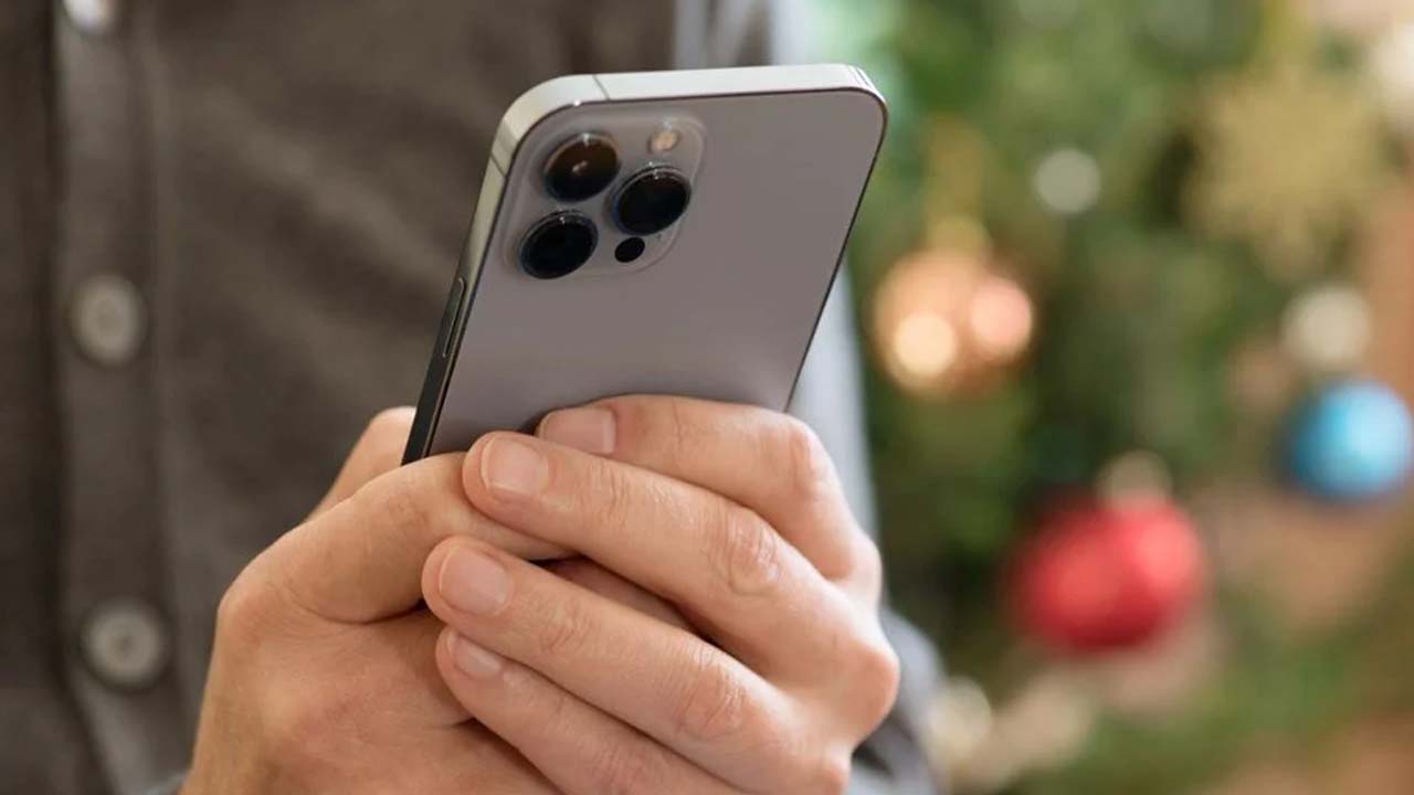 Bankadan şoke eden duyuru! Müşterilerine bayram hediyesi olarak iPhone 14 verecek: Eğer bu bankanın müşterisiyseniz…