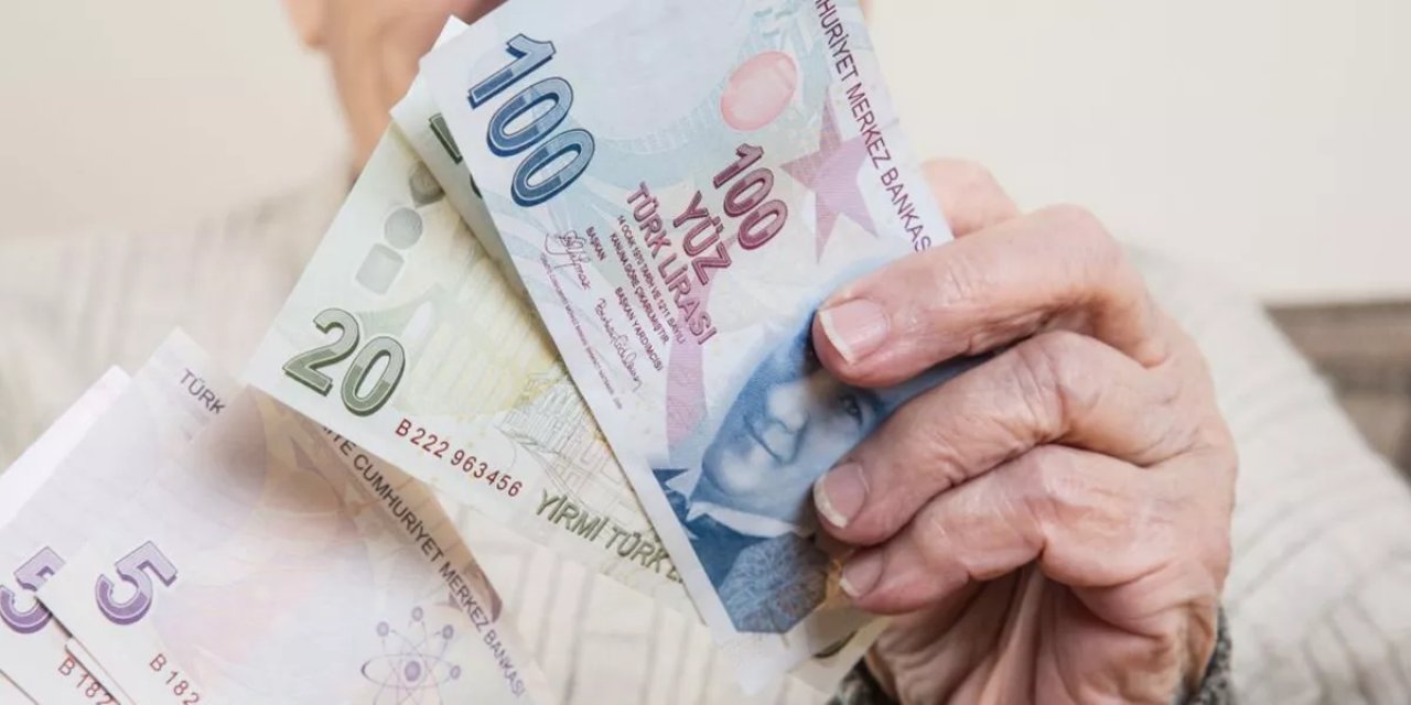 EYT’liler yarın hesaplarında 9.500 TL görecek! Bayram ikramiyesi ve maaş ödemeleri başlıyor!
