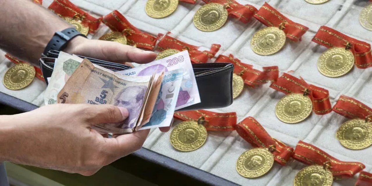 Altın yatırımında fırsat kollayanlar dikkat! Uzman isim o iki senaryoya dikkat çekti!