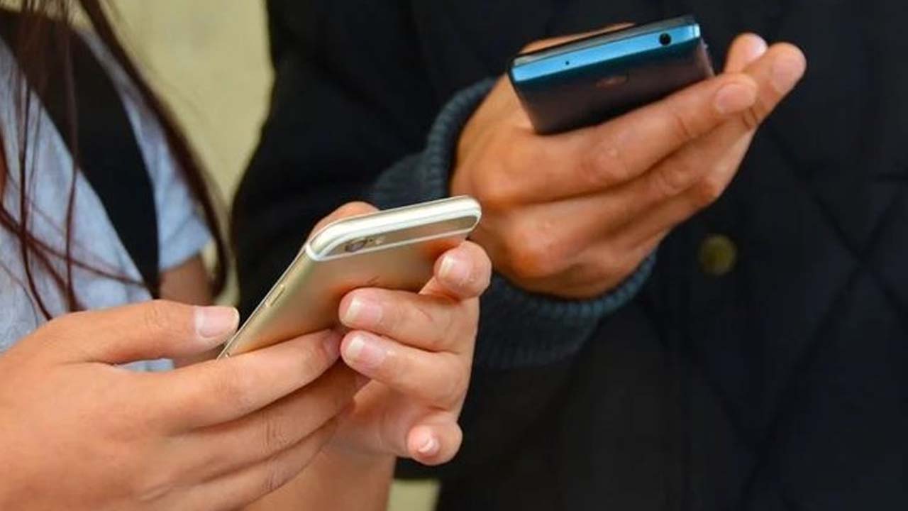 Bayramda Türk Telekom, Vodafone, Turcell bedava internet ve arama hakkı veriyor mu? GSM operatörlerinden son açıklamalar!