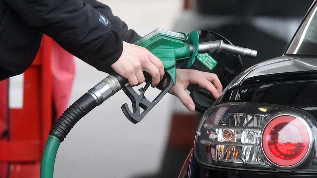 Bayramda akaryakıt satın alacak olan vatandaşlara duyuruldu: 30 Nisan’a kadar uygulanacak!