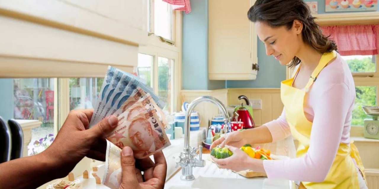 Emekli, ev kadını, yaşlı – genç! Yeni dönem için yeni vaat açıklandı: “Ödemeler hesaplara yatırılacak!”