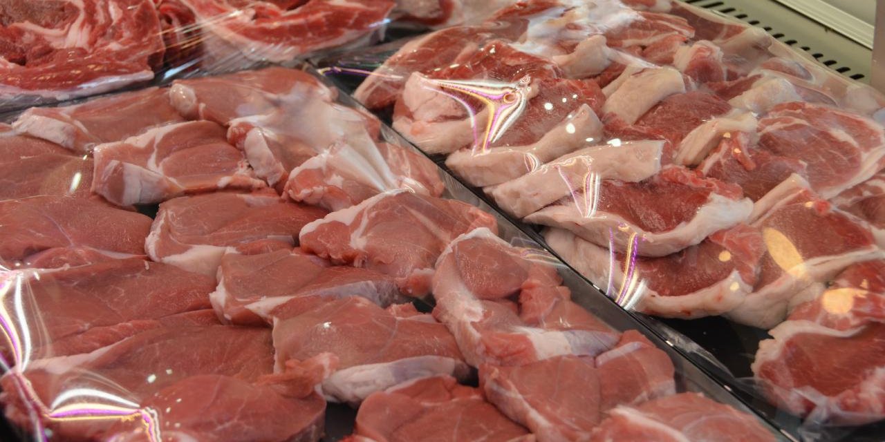 Bakan 'Kuzu eti yiyin' dedi et % 70 zamlandı! Kuzu etinin kilogram fiyatı 300 TL olan dana etine yetişiyor
