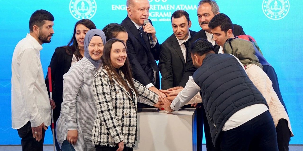 Bakan duyurdu: 4 bin 300 öğretmen başvurdu 3 bin 500 atama gerçekleşti!