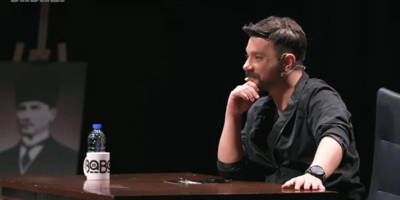 Oğuzhan Uğur, 7 saat süren “Mevzular Açık Mikrofon” yayınında fenalaştı! Apar topar hastaneye kaldırıldı!