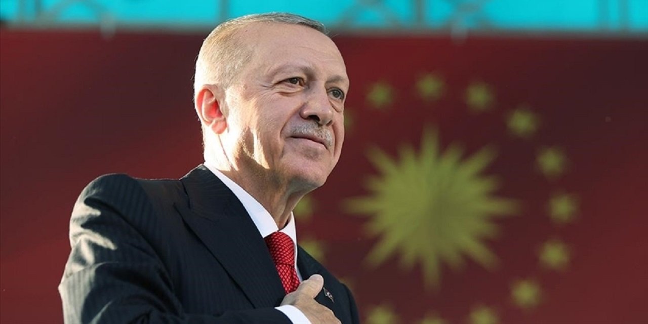 Cumhurbaşkanı müjdeyi verdi! Emeklilere yurtdışında tam zamanlı çalışma hakkı! Askerlik açıklaması, TOKi müjdesi…