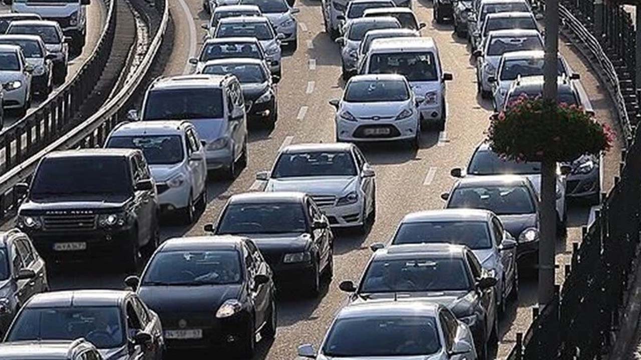 81 İlde fiyatlar değişecek, binlerce araç sahibi etkilenecek: Çarşamba gününü bekleyin! Büyük indirim…