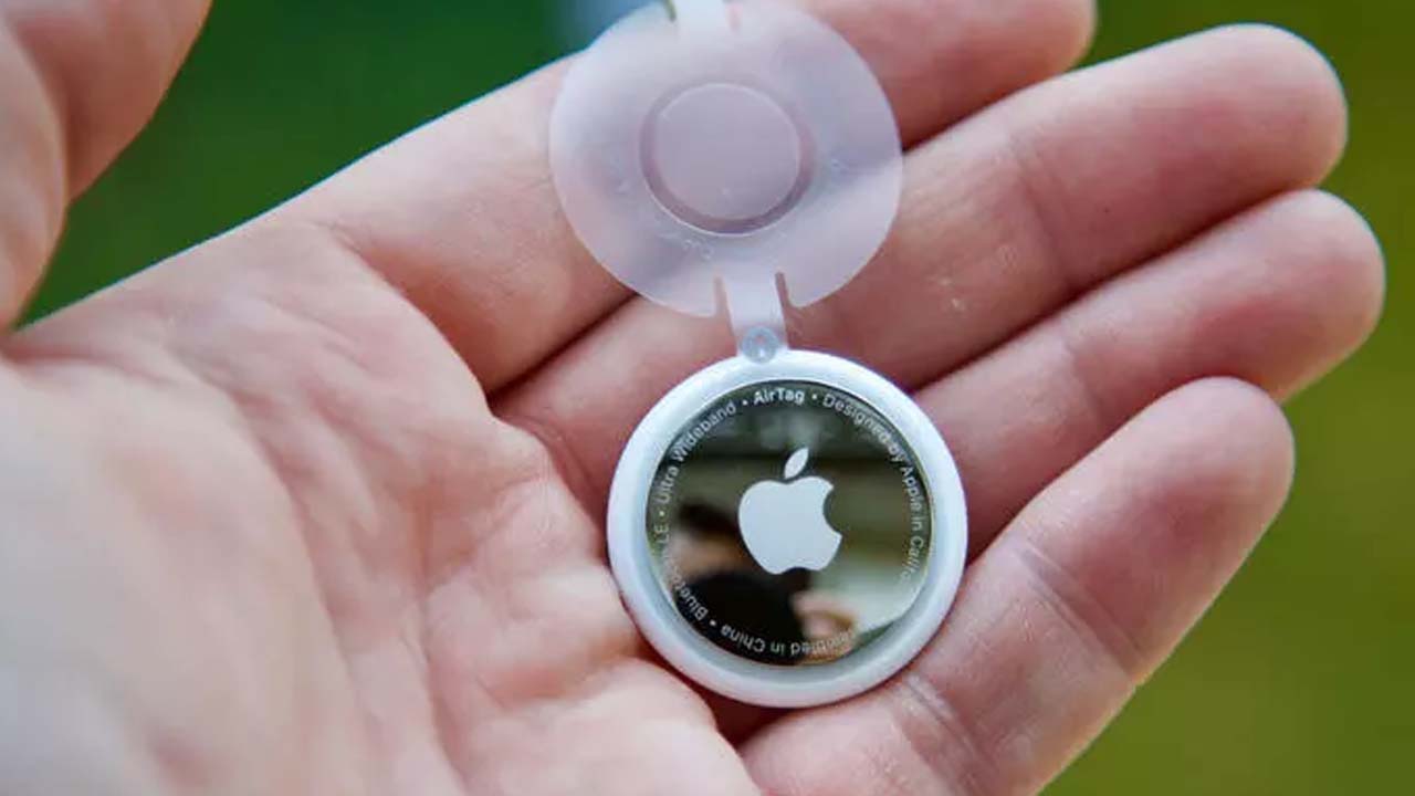 Apple AirTag ücretsiz dağıtılacak: Araç sahibi olanlara verilecek! Türkiye’de AirTag fiyatları!